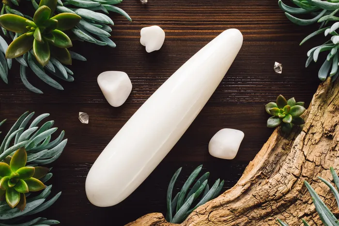 Yoni Gem Stones Vibrators White Jade Yoni Wand